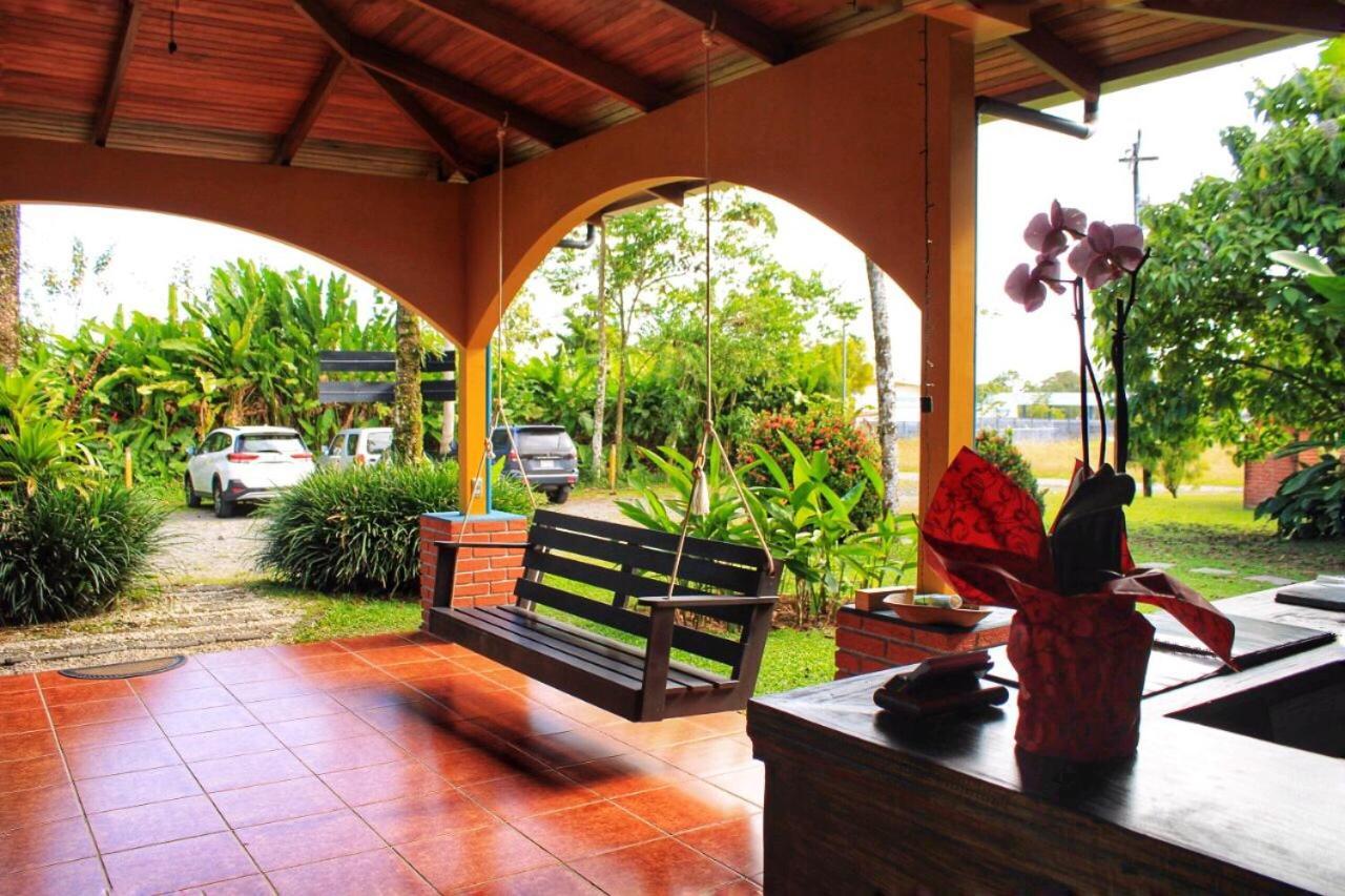 Casona Rustica & Bungalow Hotel La Fortuna Exterior photo