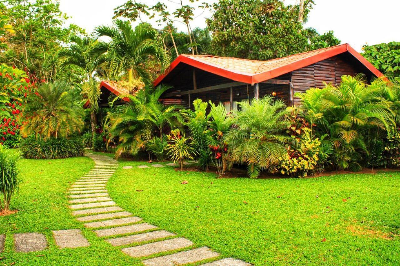 Casona Rustica & Bungalow Hotel La Fortuna Exterior photo